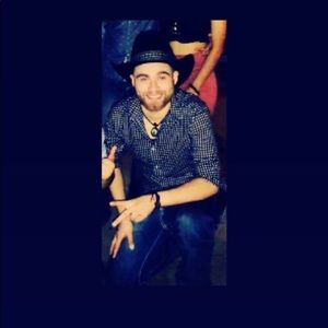 Meet your Posher, Alex